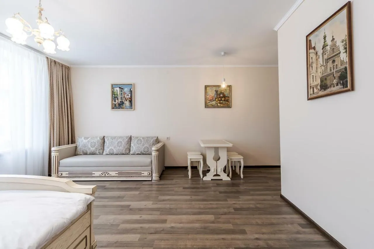 Opera House Apartment 3 Lviv 0*,